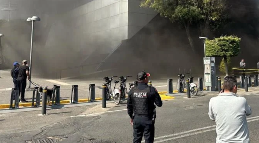 Incendio en la CDMX. Foto de Alejandro León
